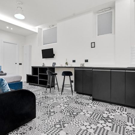 Pab60 -Crescenzago-Luxury Blue House Appartement Milaan Buitenkant foto